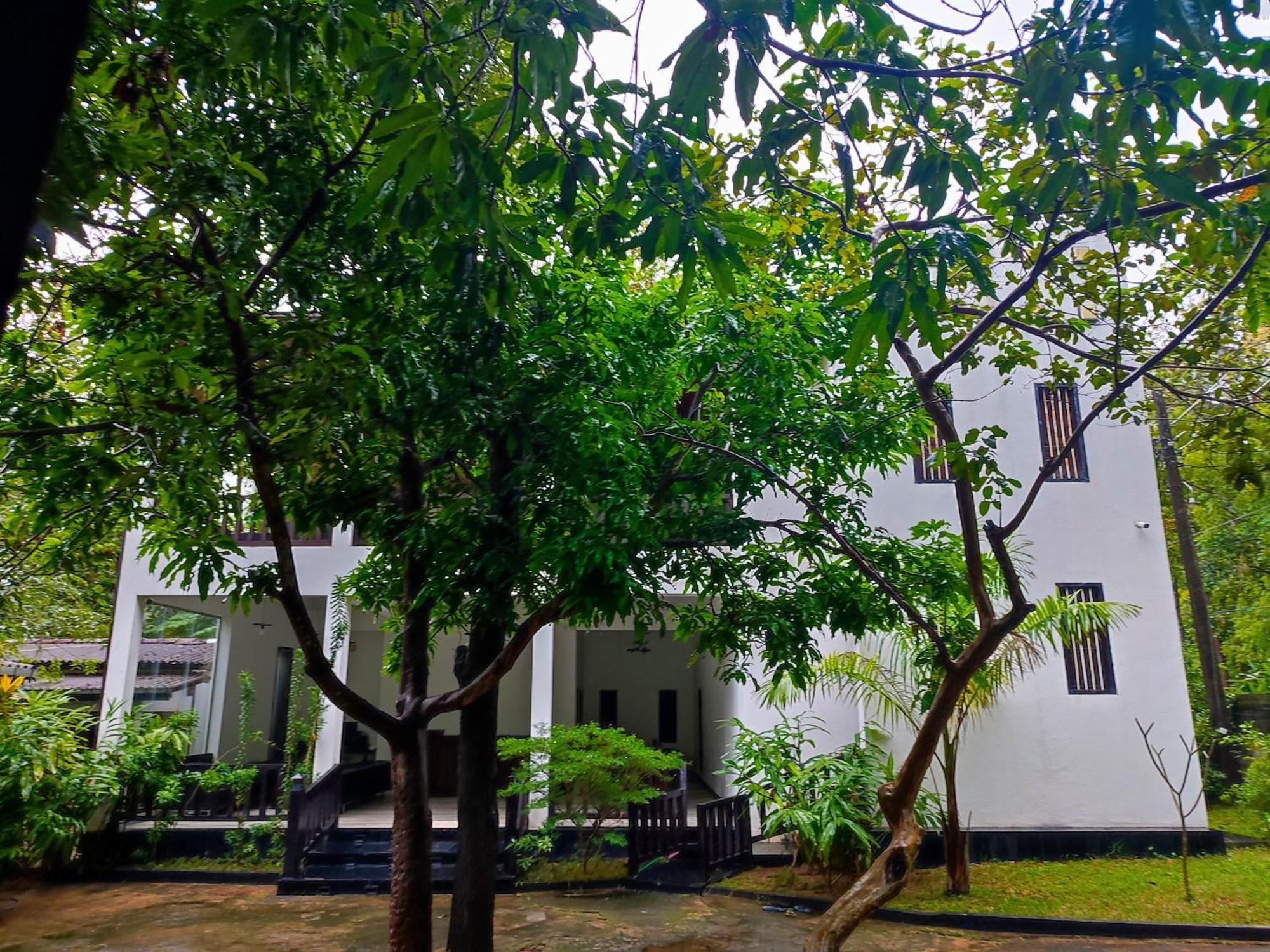 Lakmini Lodge สิกิริยา ภายนอก รูปภาพ